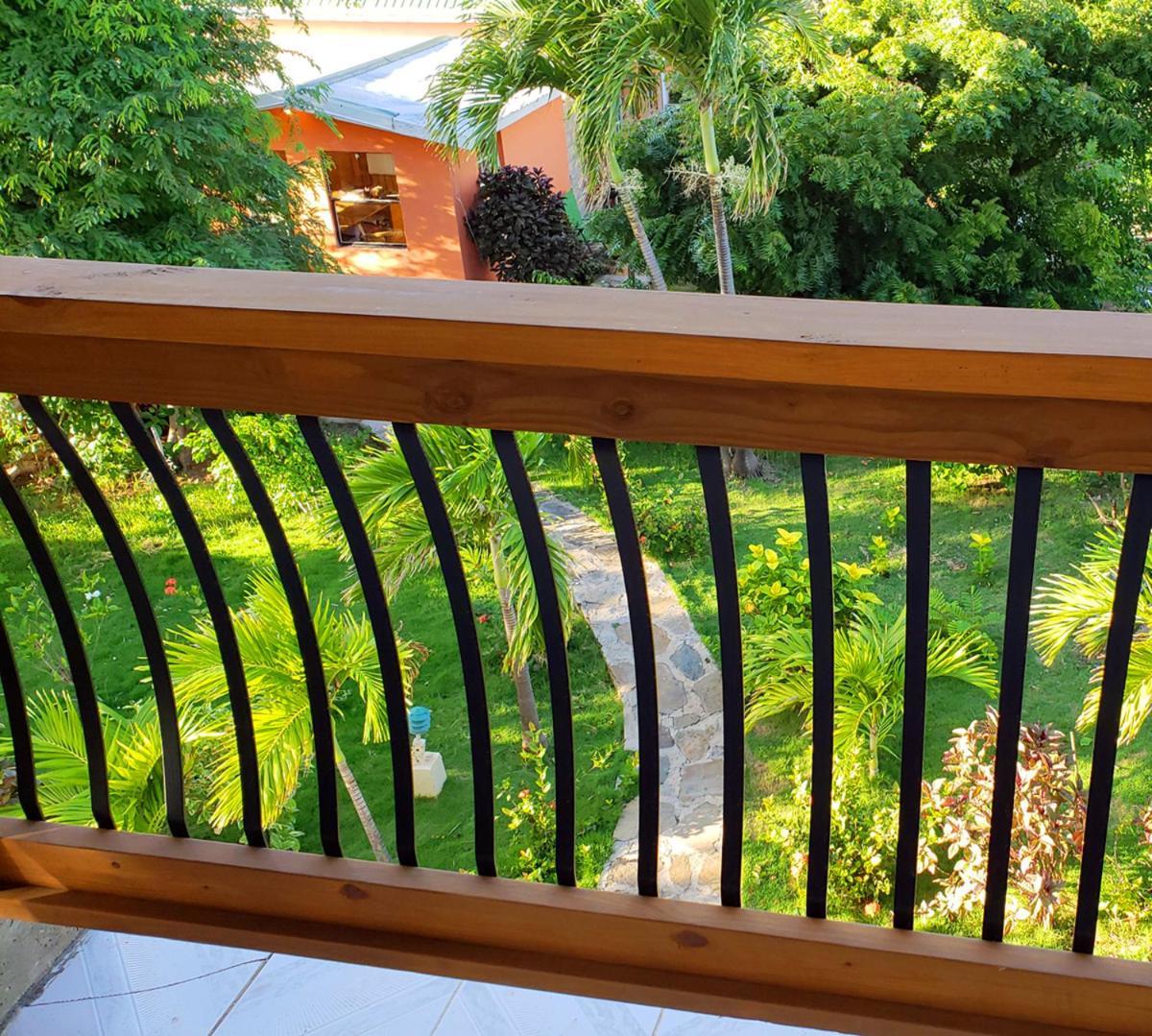 Bayview Vacation Apartments Spanish Town Extérieur photo