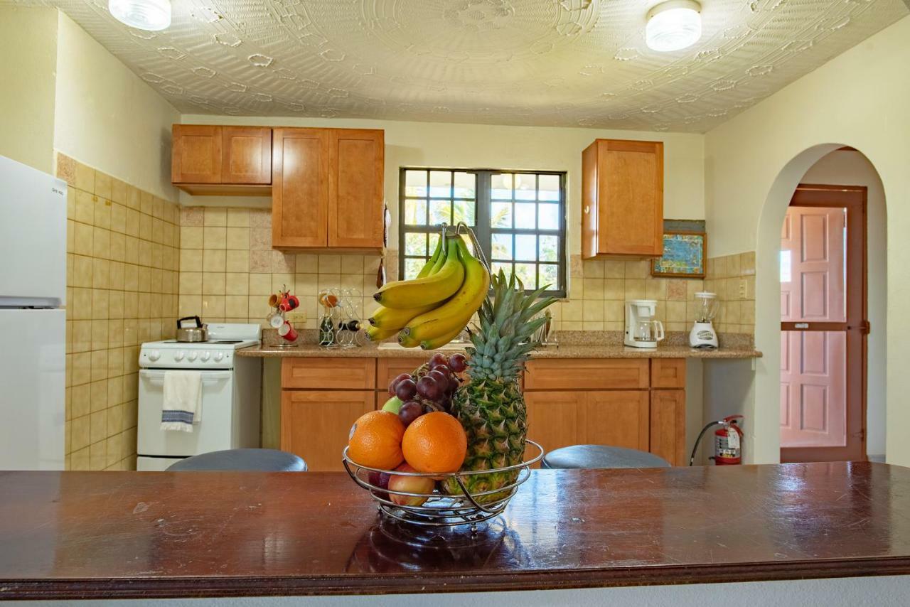 Bayview Vacation Apartments Spanish Town Extérieur photo