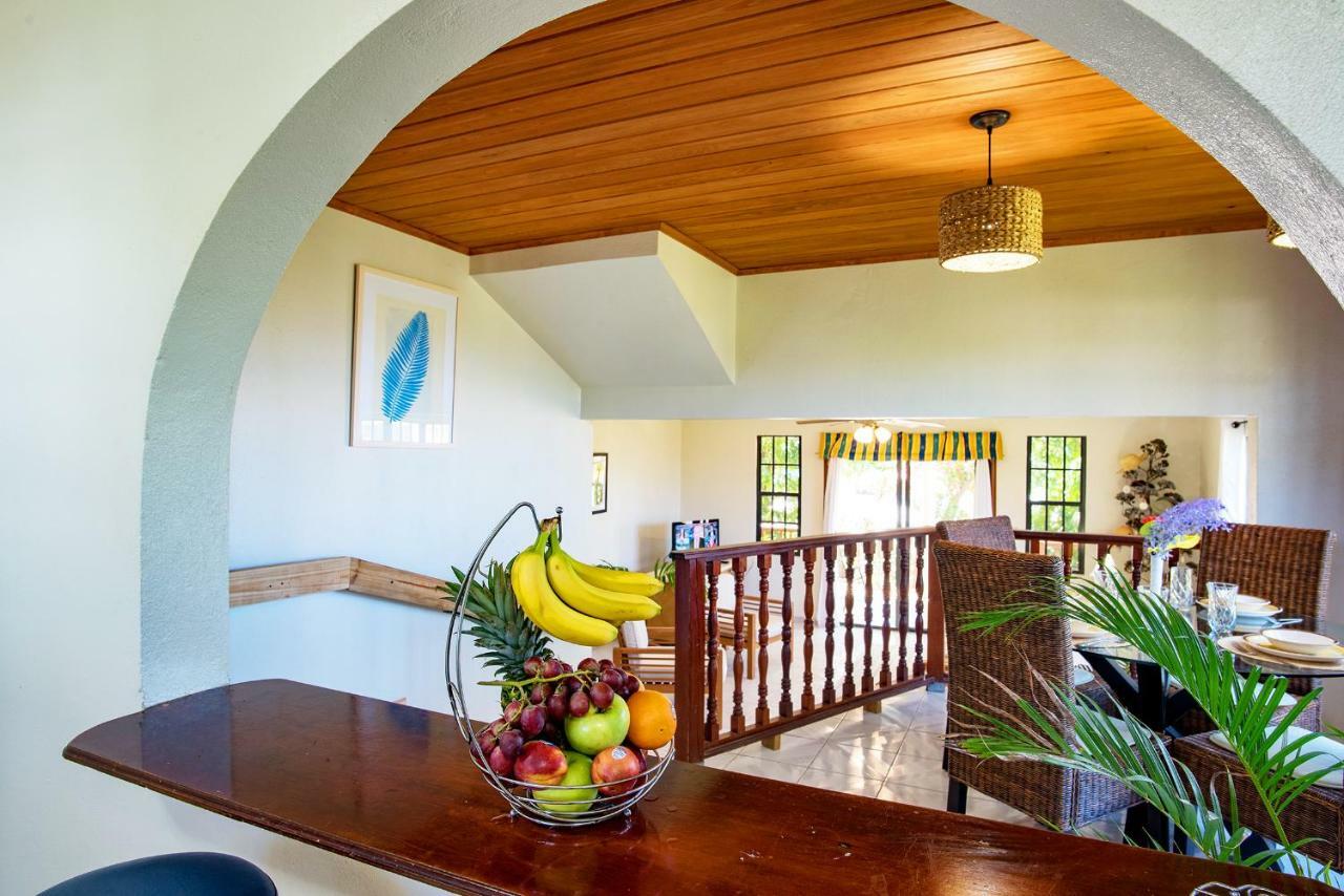 Bayview Vacation Apartments Spanish Town Extérieur photo